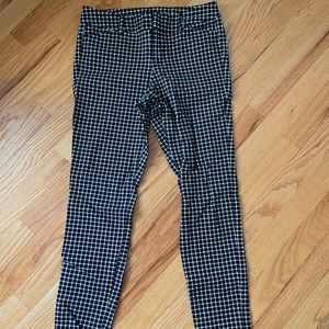 Old Navy Pixie Pant (mid-rise)